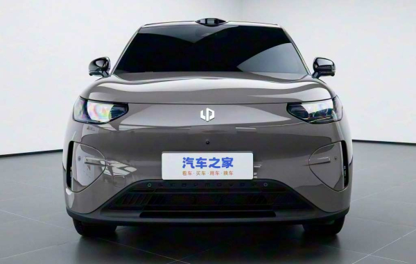 Leapmotor A10: представлен 4,2-метровый электрический кроссовер за 1,1 млн руб